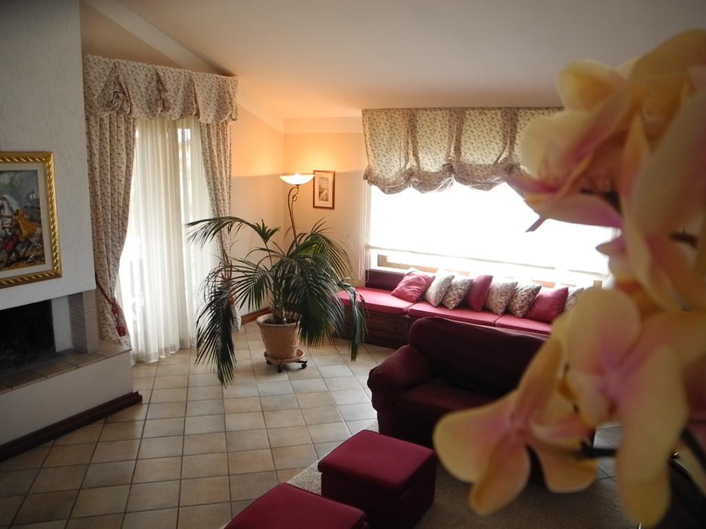 Casciago Villa Campo Dei Fiori מראה חיצוני תמונה
